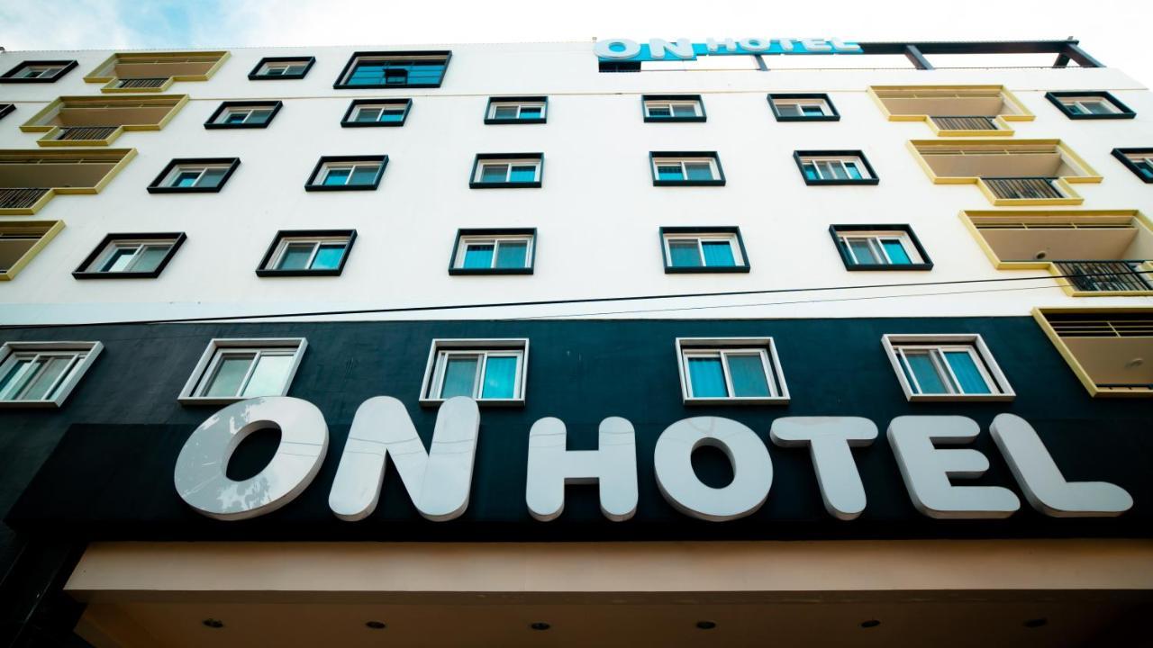 On Hotel Friendship อังเฮเลส ภายนอก รูปภาพ