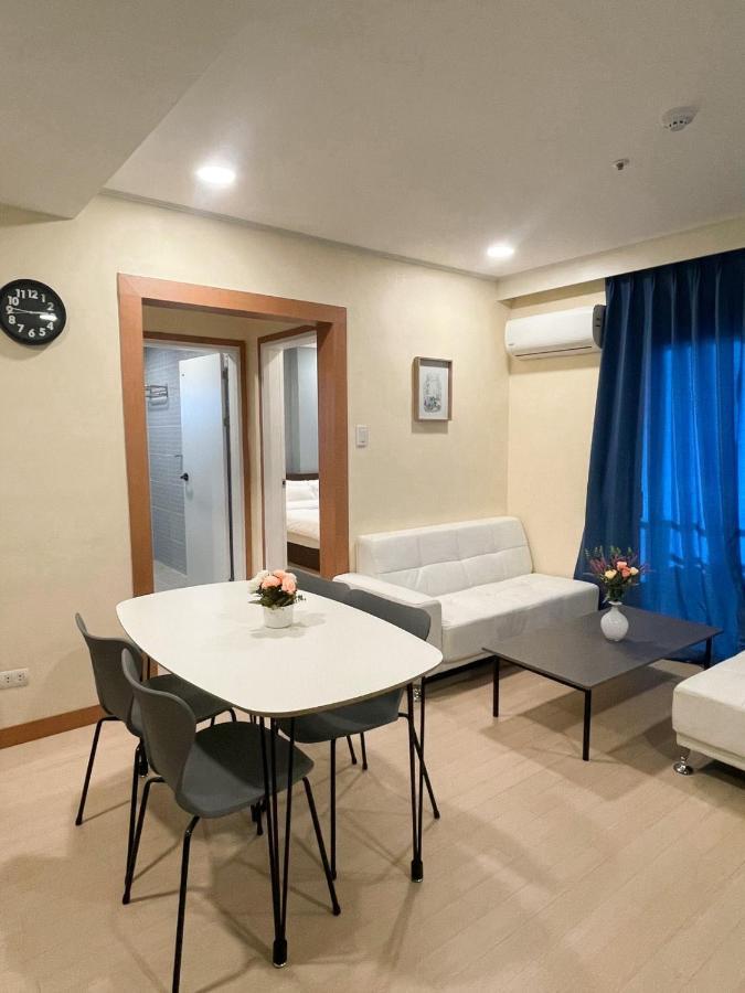 On Hotel Friendship อังเฮเลส ภายนอก รูปภาพ