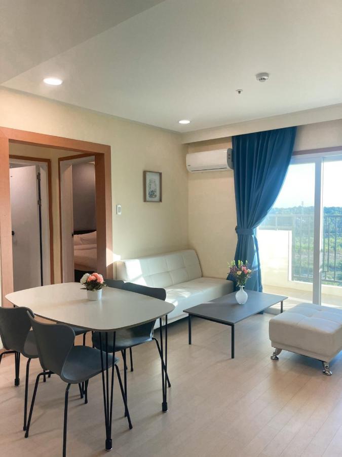 On Hotel Friendship อังเฮเลส ภายนอก รูปภาพ